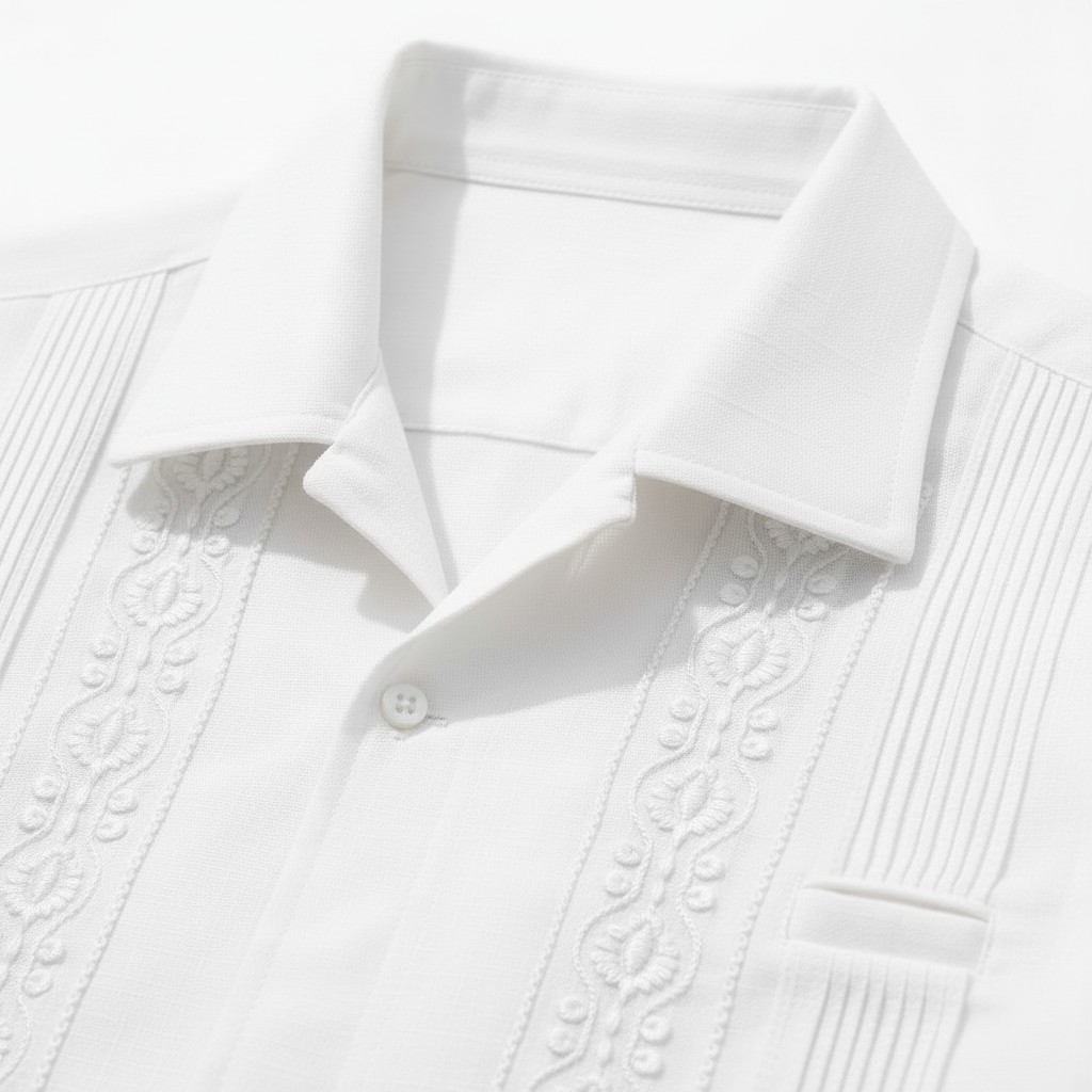 Guayabera Blanca · Bordado Floral
